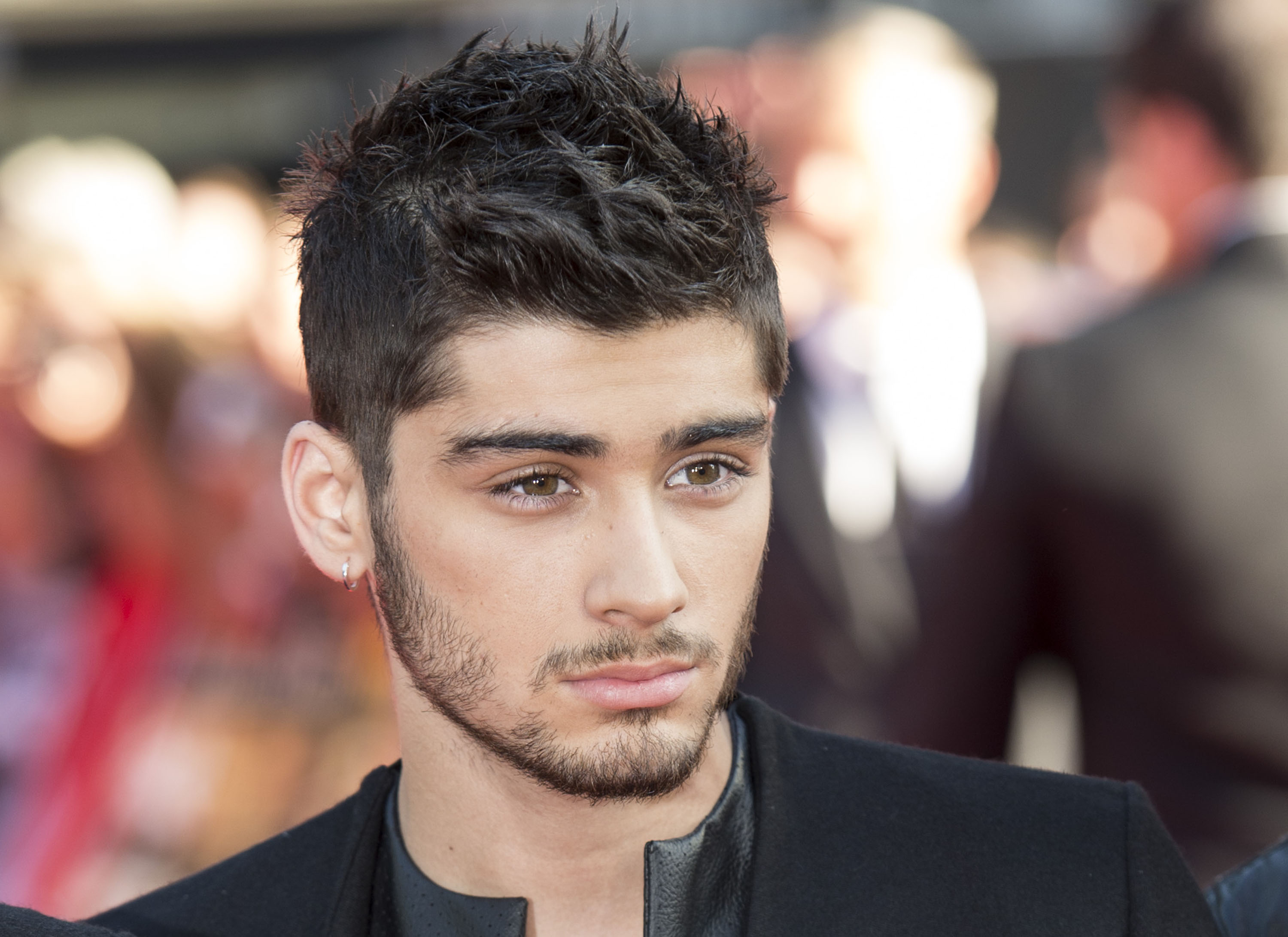 What Were Zayn Malik's Bizarre Tweets Really About? - J-14