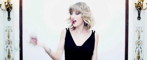 10 Times Taylor Swift S Blank Space Music Video Brought Insane To A New Level J 14
