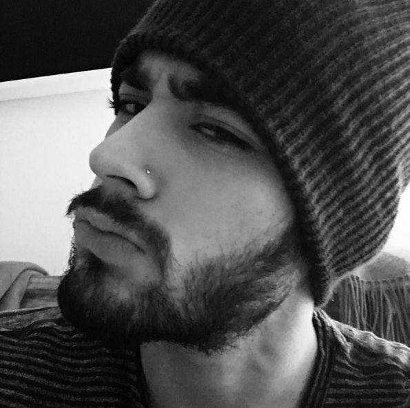 Zayn Malik Solo Album Former One Direction Singer Opens Up About Mind Of Mind Record J 14 