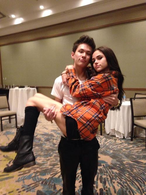 Carter Reynolds And Maggie Lindemann Web Star Posts Kissing Photo Of Ex Girlfriend