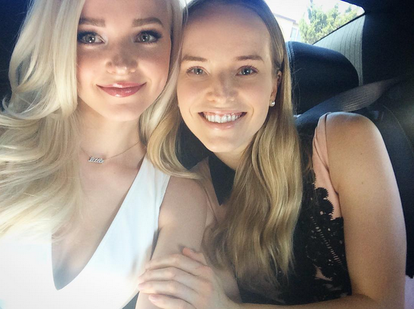 Dove Cameron Teen Choice Awards 2016 Date Is Sister Claire Hosterman