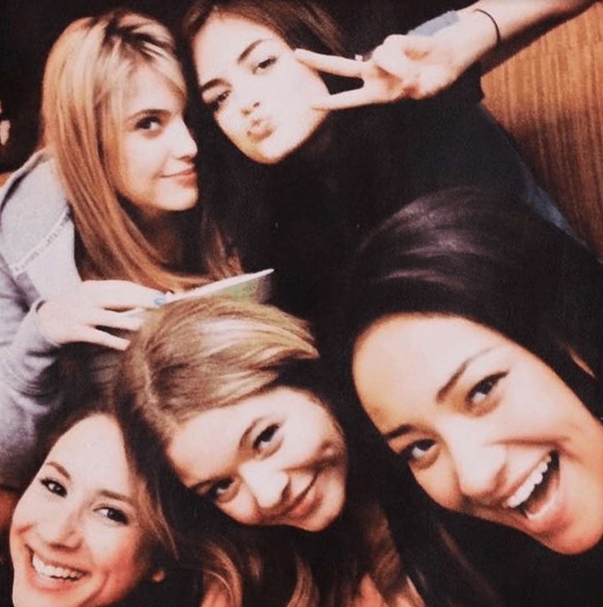 Pretty Little Liars cast say goodbye on the last day of filming and we  can't cope