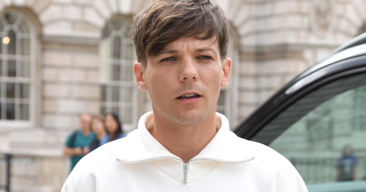 Team Louis News on X: NEW Louis Tomlinson merch! Check everything in the  link below:   / X