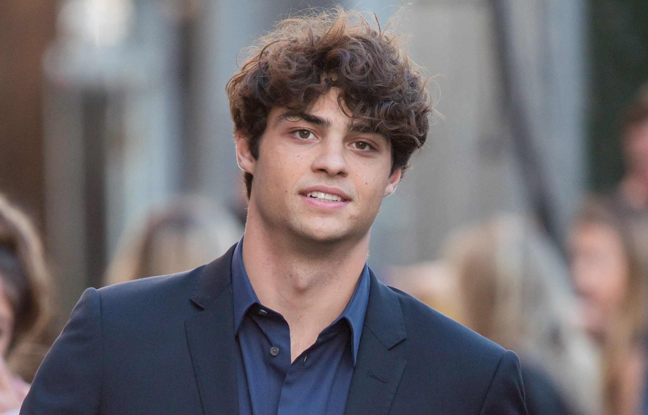 Next photo of Noah Centineo