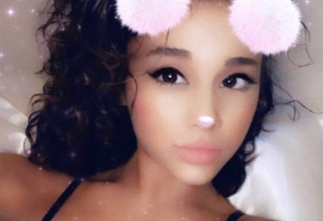 Ariana Grande wears her hair curly 2019