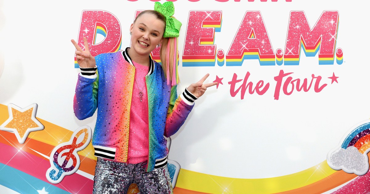 Jojo Siwa Dishes About Her DREAM Tour