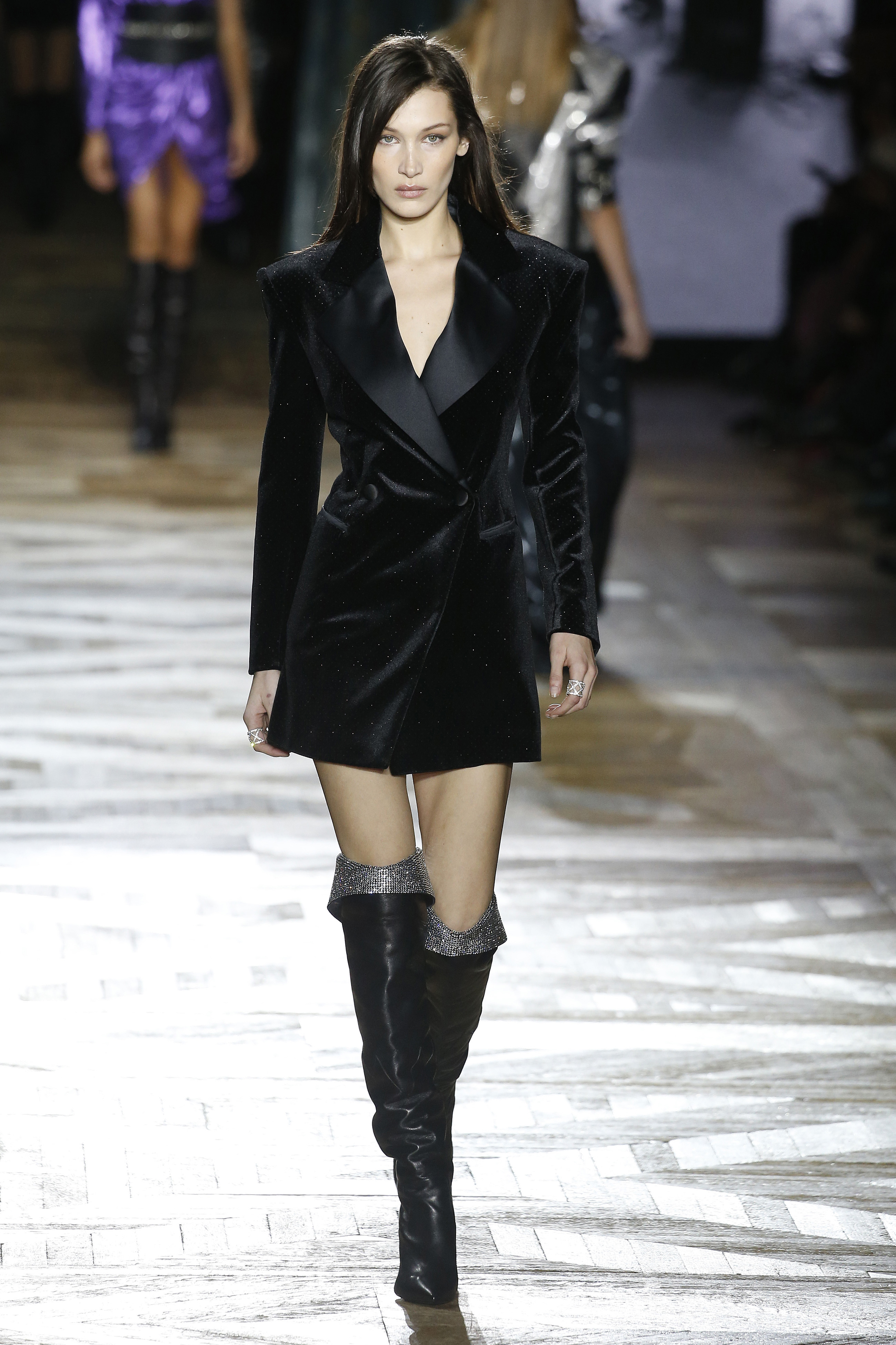 Bella Hadid's Bold Style Risks Pay Off at Paris Fashion Week