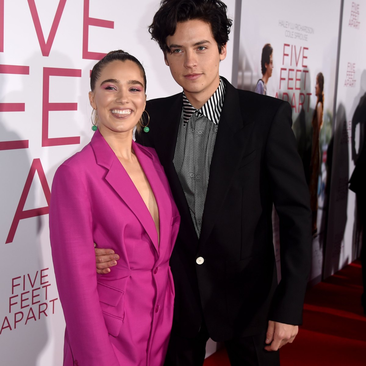 Five Feet Apart Premiere editorial image. Image of talent - 189735475