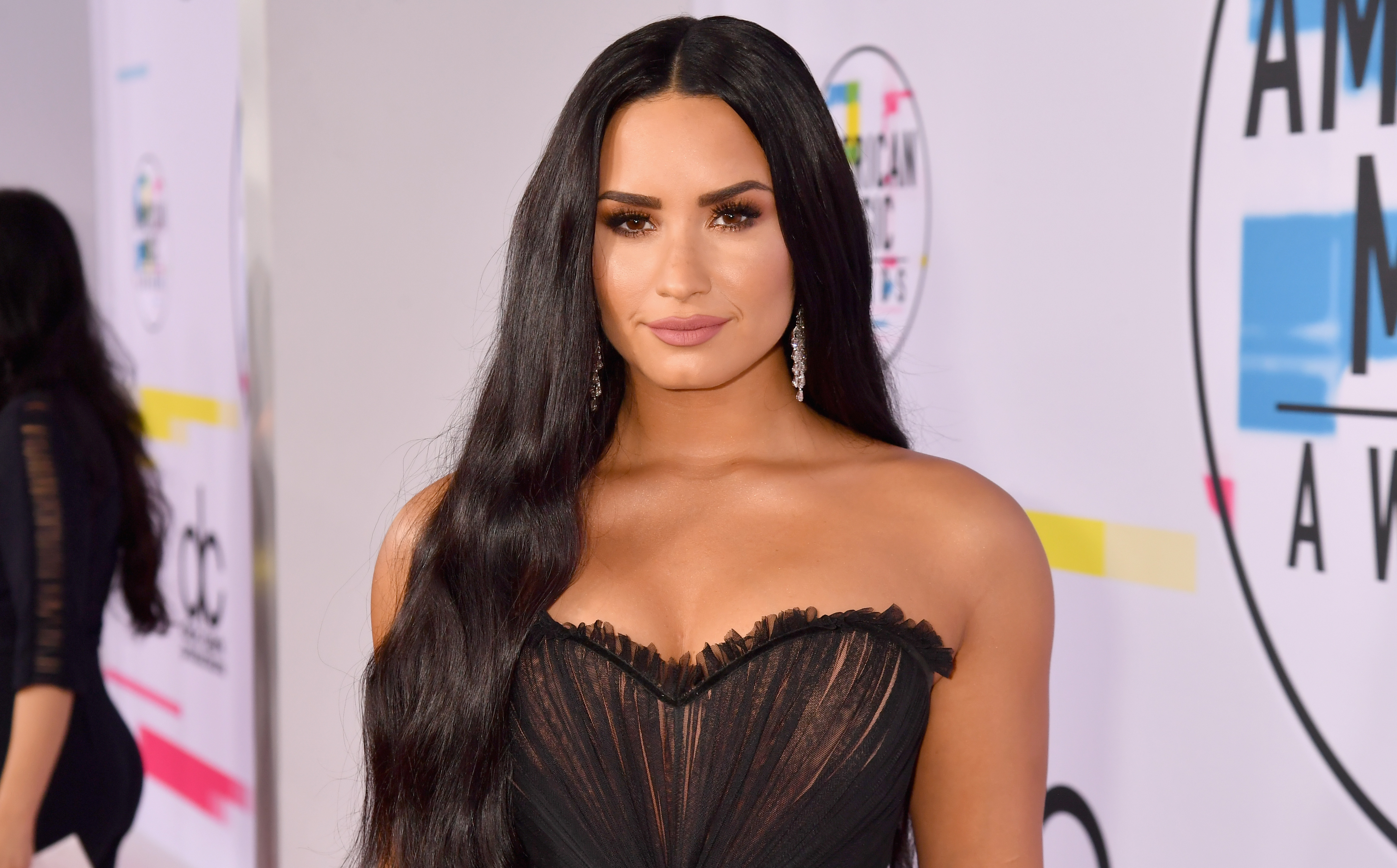 Demi Lovato Bob Haircut - Haircuts you'll be asking for in ...