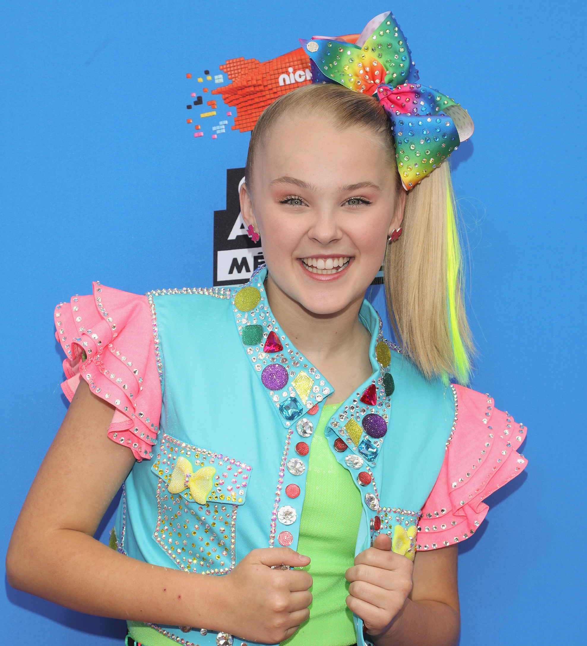 how much money does jojo siwa make a day