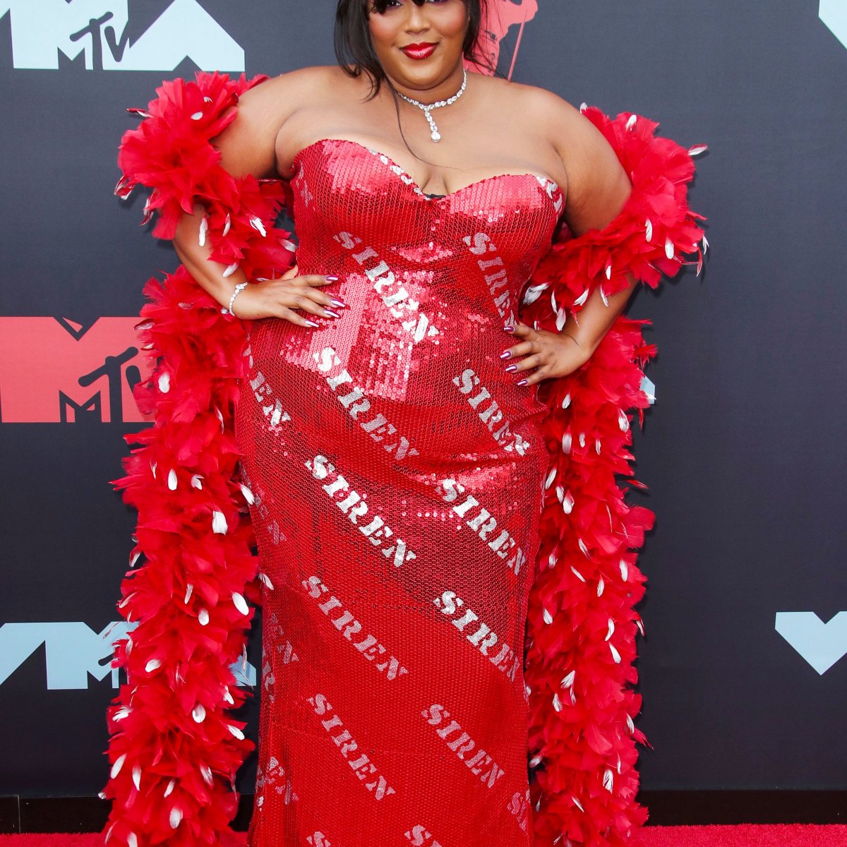 MTV VMAs 2019: Best Red Carpet Looks