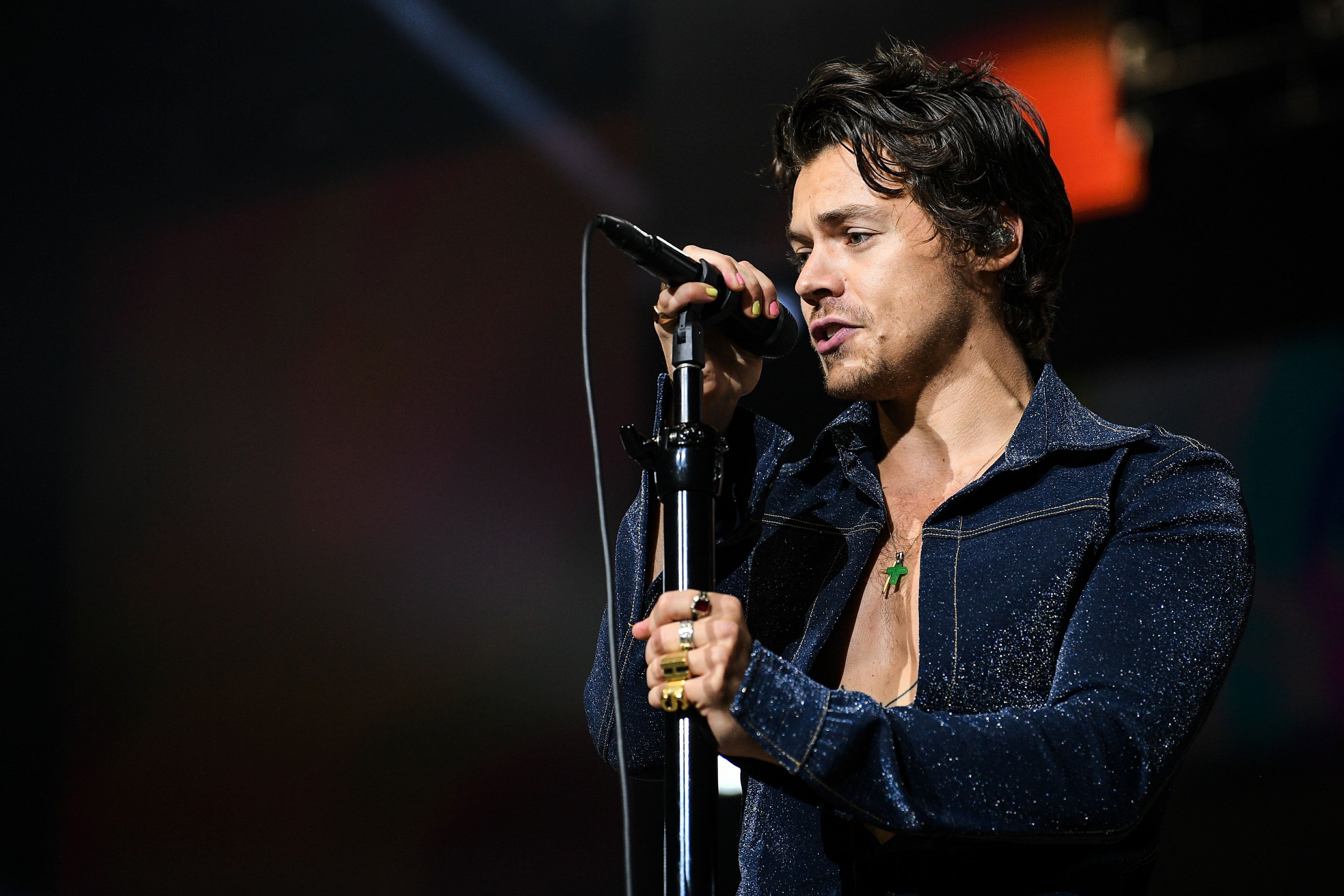 Harry Styles' 'Fine Line' Album: Decoding Lyrics And Meanings