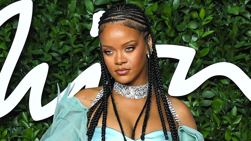 Rihanna Looks Hot AF In New Fenty Beauty