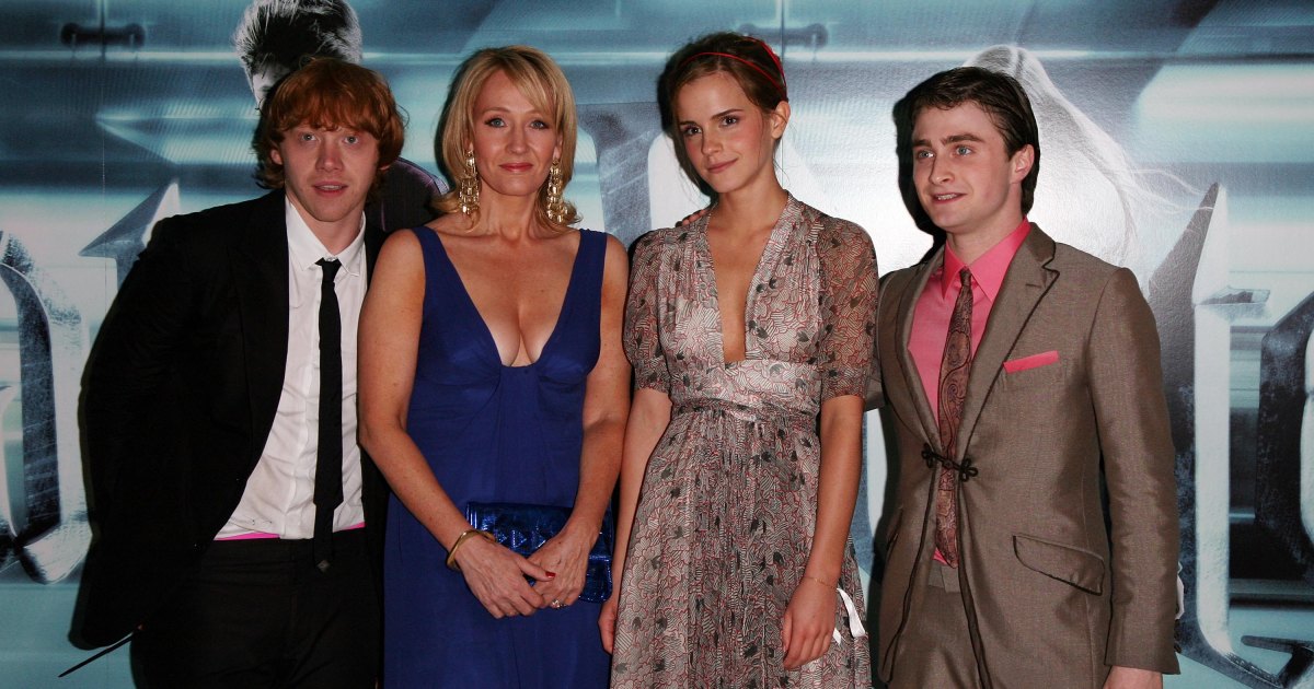 Emma Watson Bonnie Wright Lesbian Porn - HP' Author J.K. Rowling's Anti-Trans Comments: Celebs React