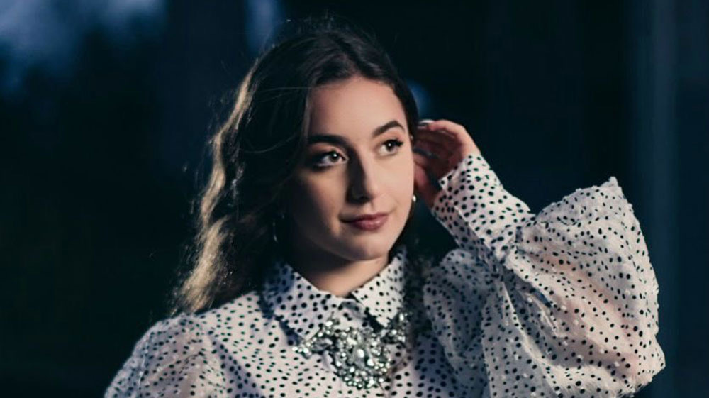 GiaNina Paolantonio Opens Up About Debut Single 'TALK'