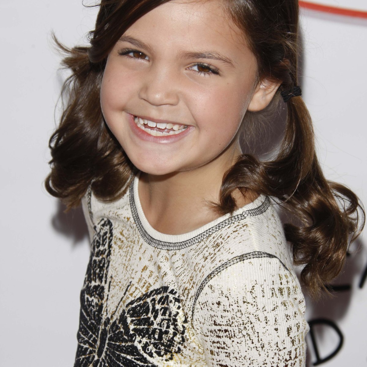 Bailee Madison - Actress, Singer, Producer