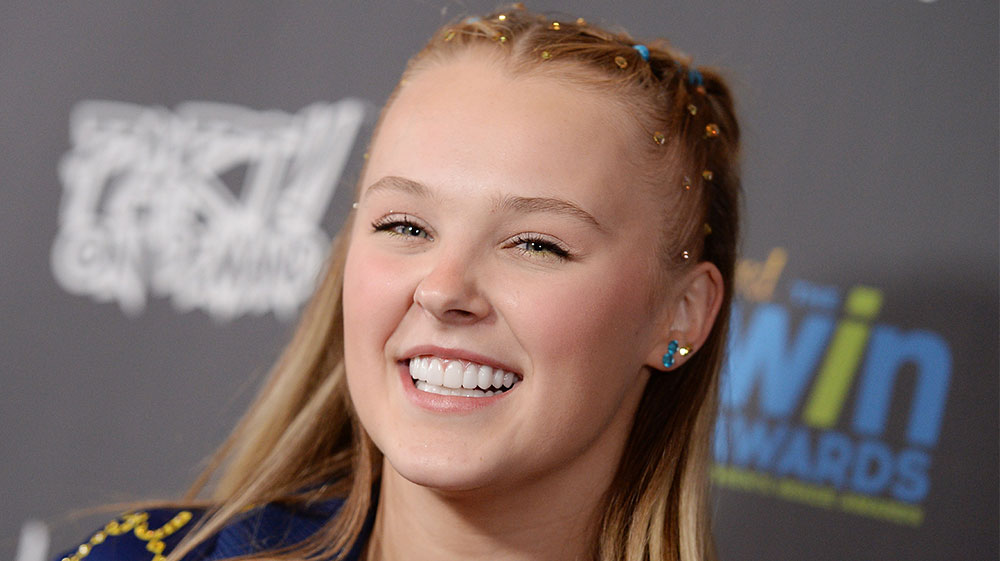 JoJo Siwa Real Hair Shows Off Natural Curls Photos J 14