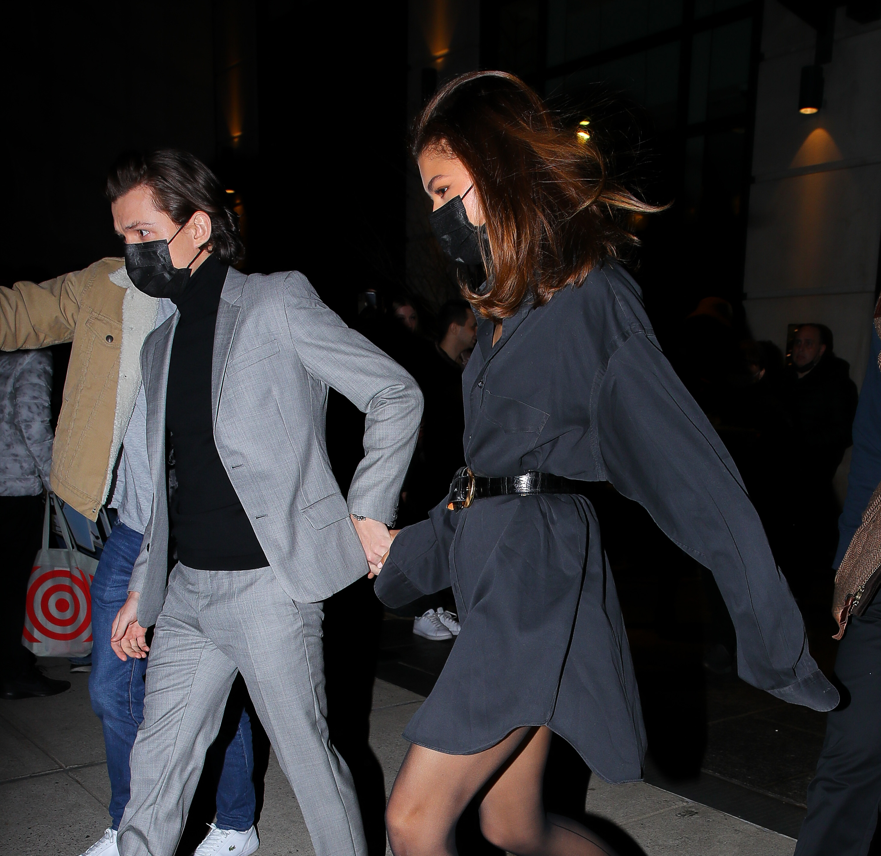 Tom Holland, Zendaya Hold Hands During Paris Date: Photo