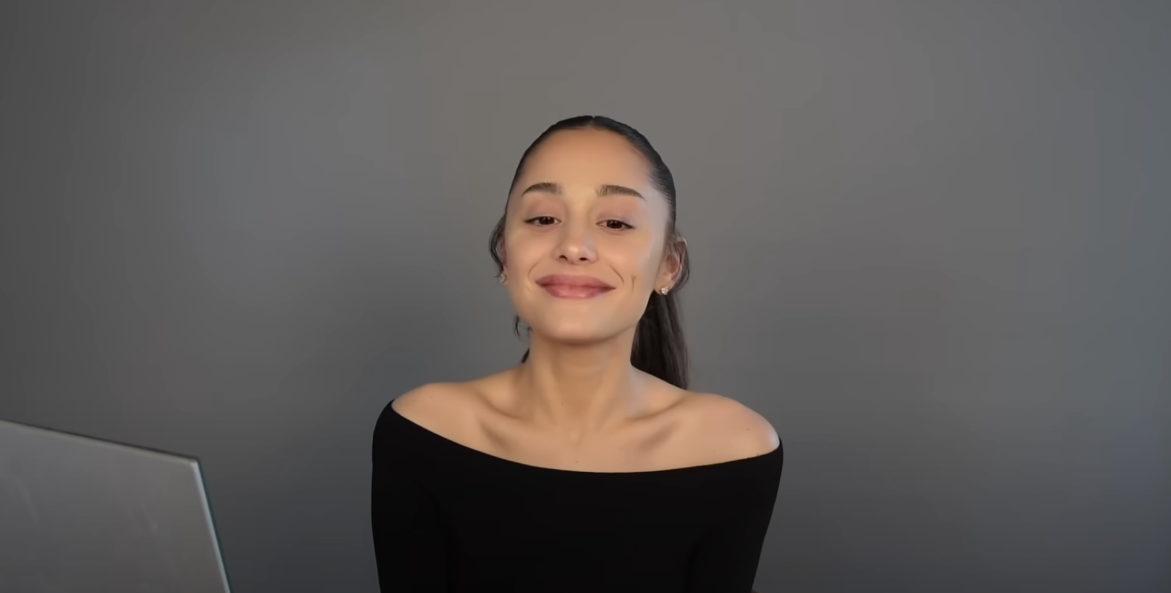 Ariana Grande Without Makeup: Her Best Makeup-Free Photos  J-14