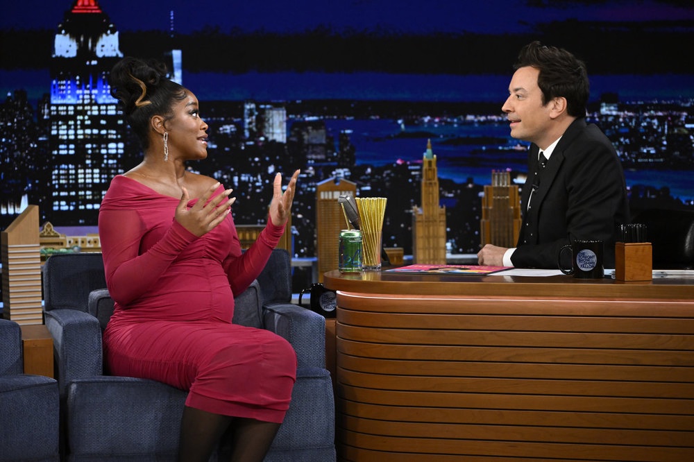 Keke Palmer Dances in Her Underwear in New Baby Bump Post—Watch