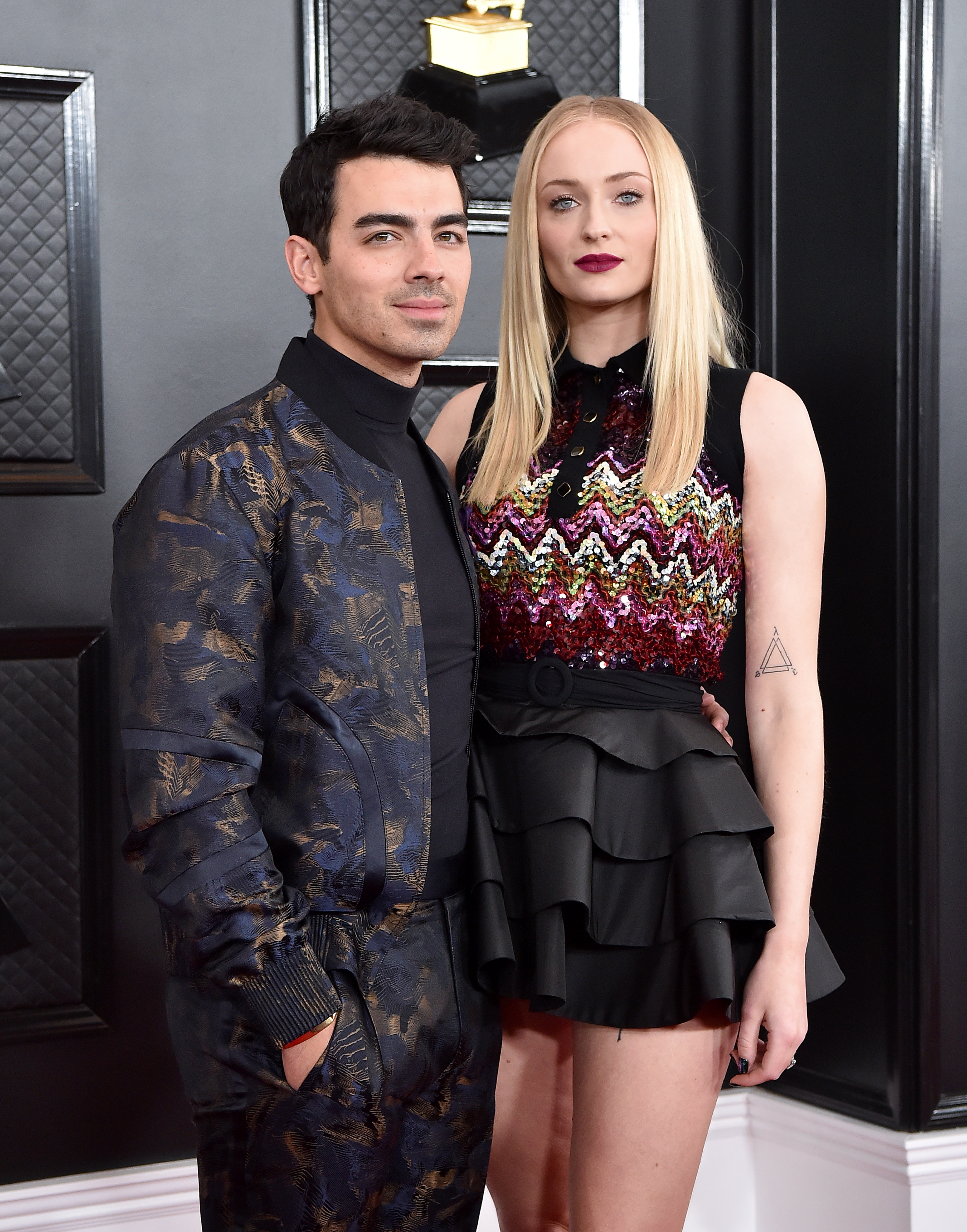 Sophie Turner's Feather Dress With Joe Jonas At 'Devotion' Premiere –  Hollywood Life