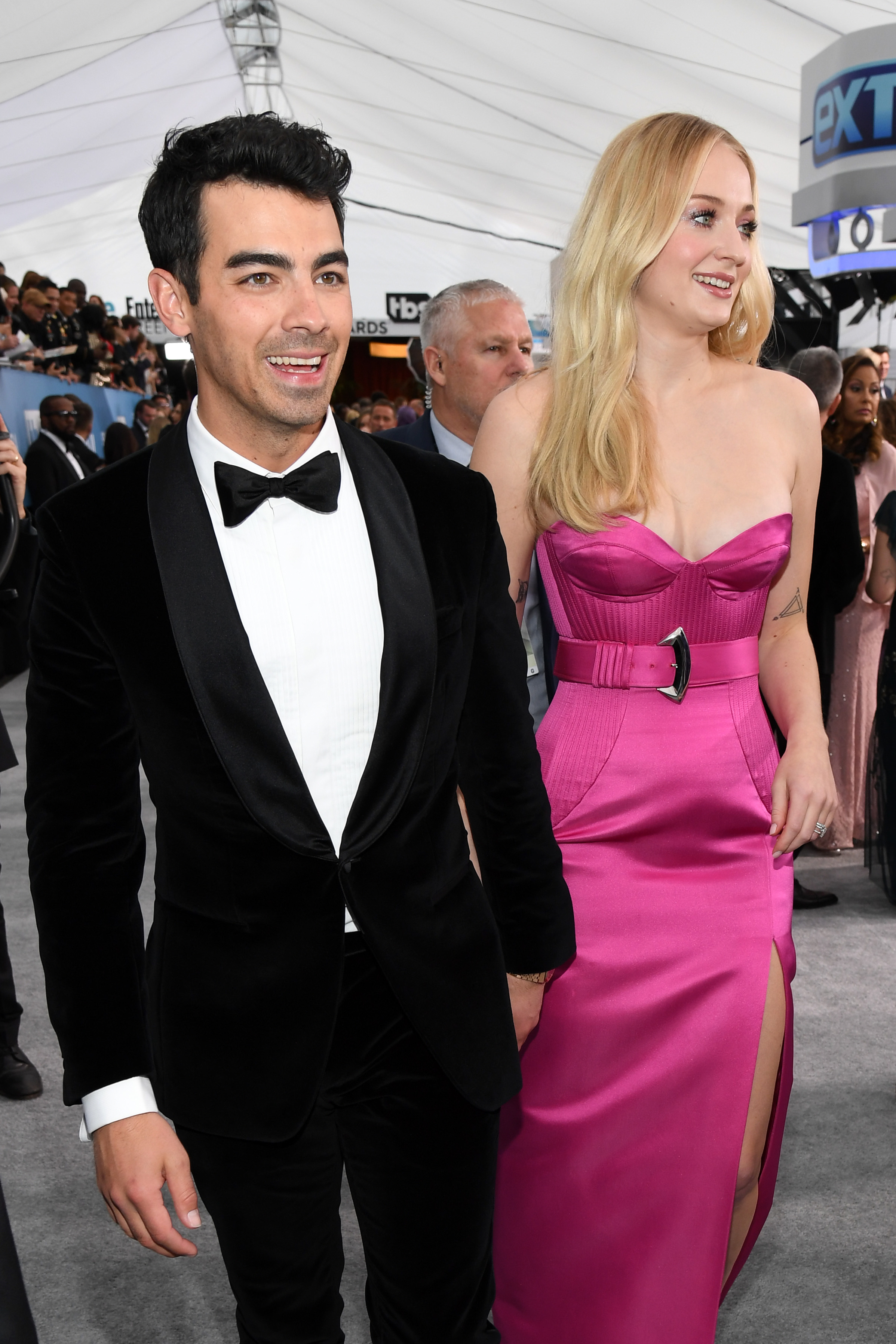 Joe Jonas & Sophie Turner Relationship Timeline – Billboard