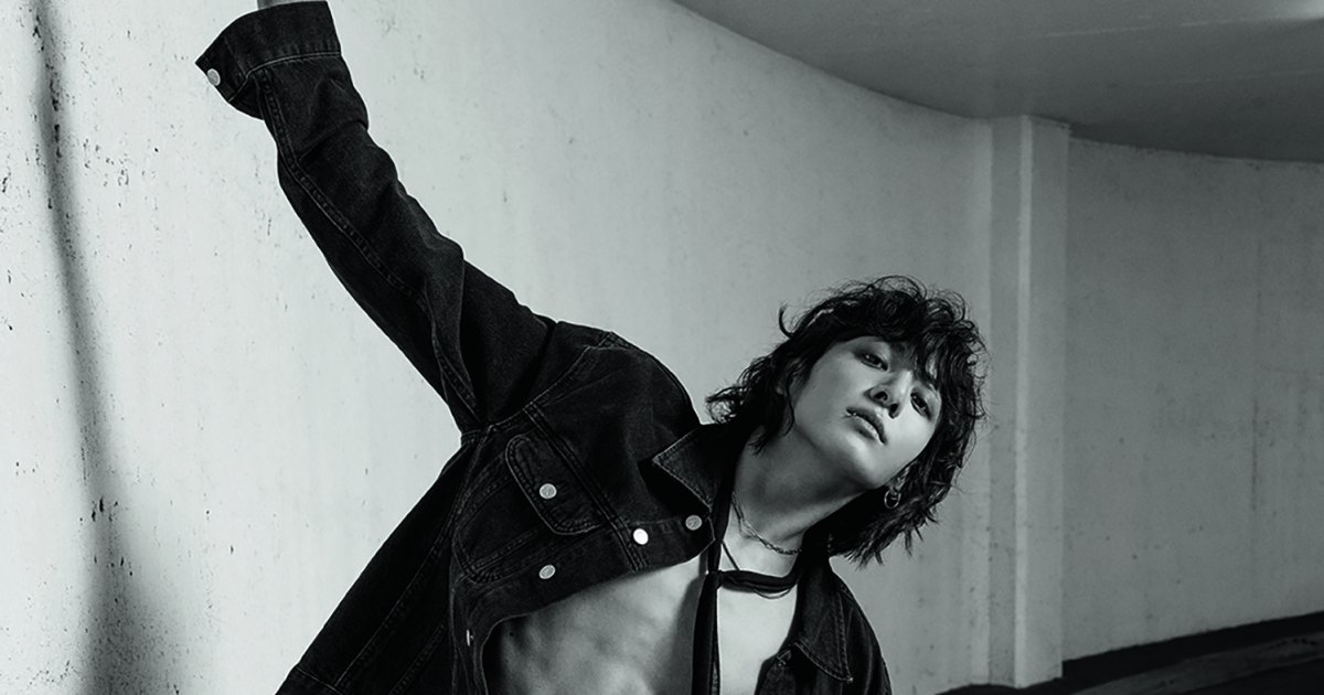 Jung Kook Shirtless In Calvin Klein Fall 2023 Campaign: Photos